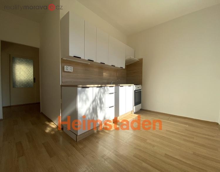 Pronájem byty 3+1, 72 m2 - Karviná - Hranice