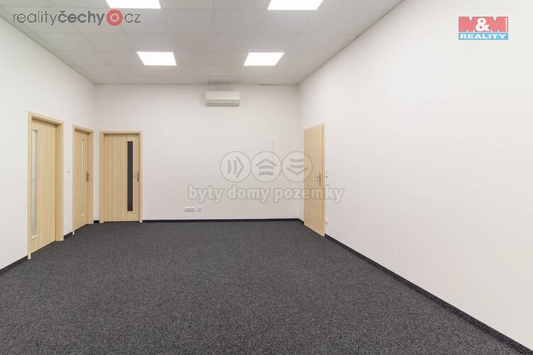 Pronájem kancelářského prostoru, 90 m2, Praha, ul. Podbabská