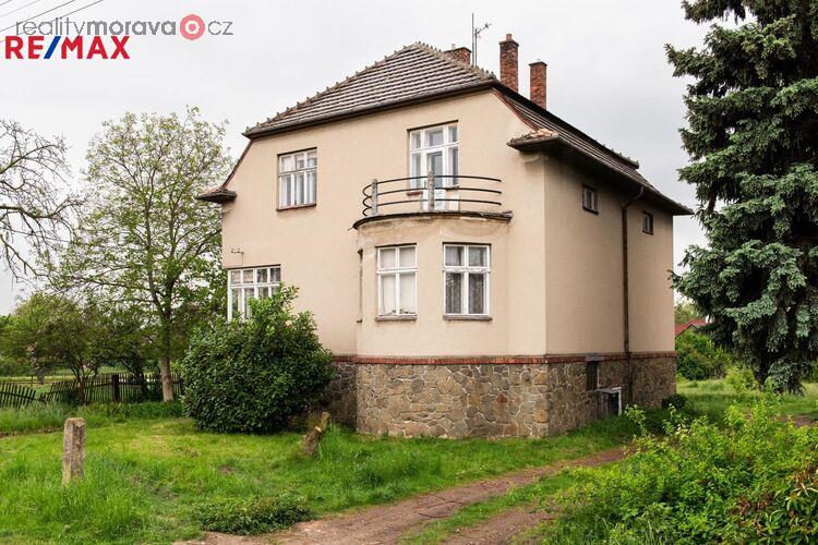 Výjimečná, prvorepubliková vila, Křenovice