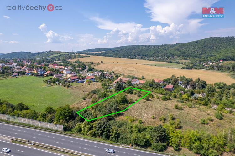 Prodej pozemku k bydlenĂ­, 2132 mÂ˛, VrĂˇĹľ