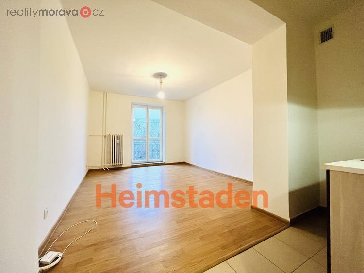 Pronájem byty 1+kk, 28 m2 - Ostrava - Poruba