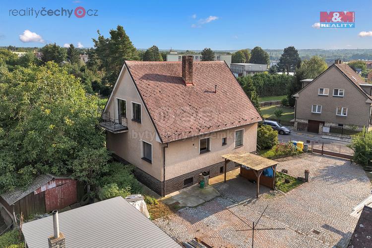 Prodej rodinného domu v Řečanech nad Labem, ul. Družstevní