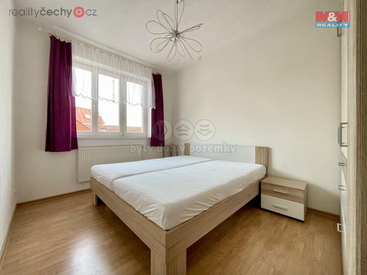 Pronájem bytu 2+kk, 53 m2, Praha, ul. Pelušková