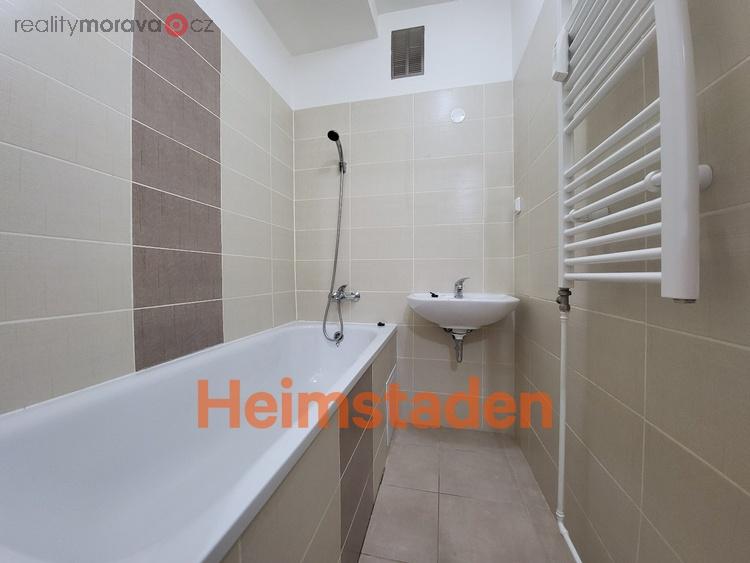 Pronájem byty 1+kk, 38 m2 - Havířov - Město