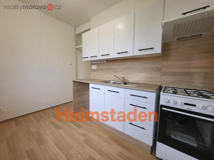 Pronájem byty 2+1, 55 m2 - Karviná - Nové Město