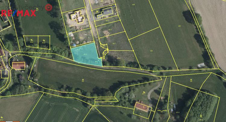 Prodej stavebního pozemku o výměře 1.052m2, Chvojnov