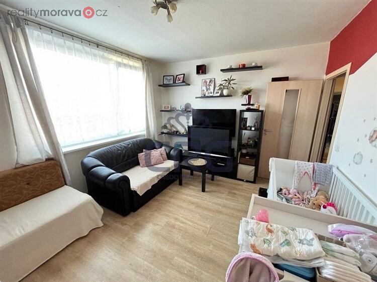 Prodej domu, 83 mÂ˛,NovĂˇ Ves pod PleĹˇĂ­, ul. PrĹŻbÄ›ĹľnĂˇ