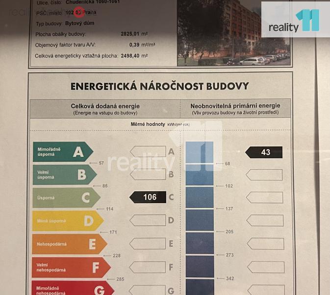 Ateliér 1+kk v přízemí panelového domu v Praze 10 - Hostivaři