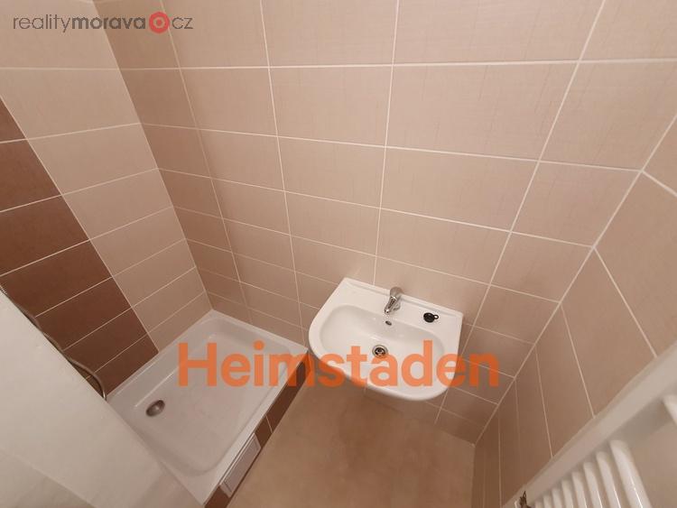 Pronájem byty 1+kk, 18 m2 - Havířov - Město