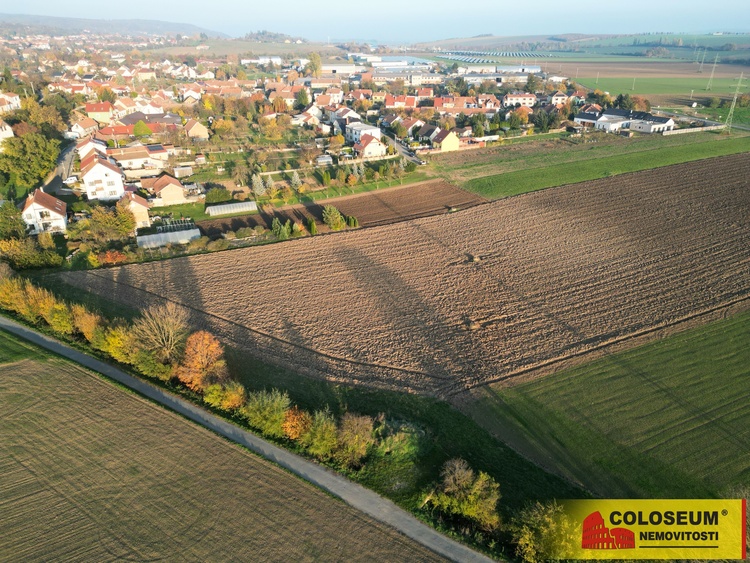 Sivice - prodej pozemku, pohled na oblast Štegle z dronu