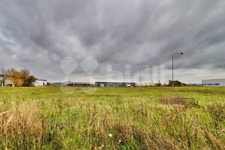 Komerční pozemek - logistika, výroba - Žebrák